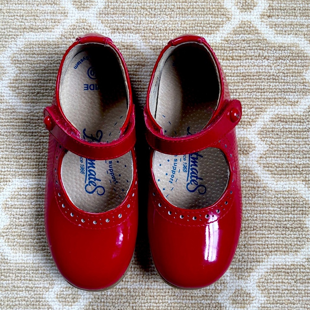 Footmates “Emma” red patent leather Mary Jane shoes (Size 10)